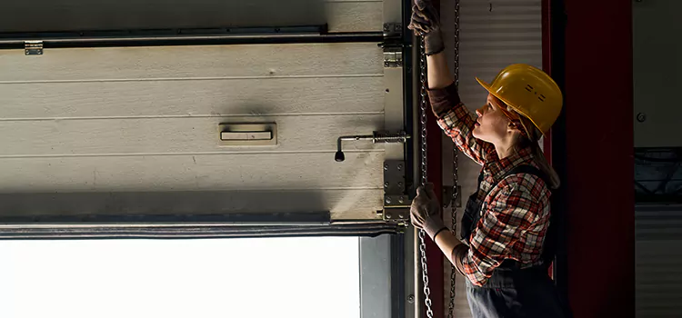 Addressing Common Garage Door Stoppage Issues in Garland, TX