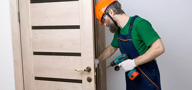 Replace Internal Door Handle with Lock Garland